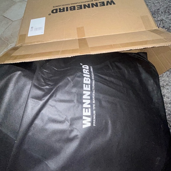 Wennebird all weather slip proof mats for 2021-2023 Tesla model x floor liners - Picture 5 of 6